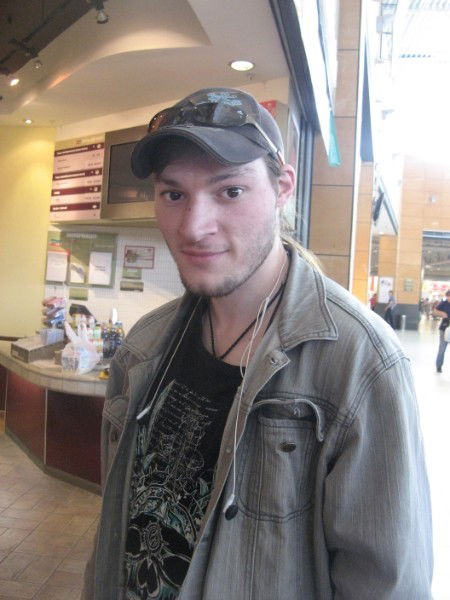 Миша Корзников