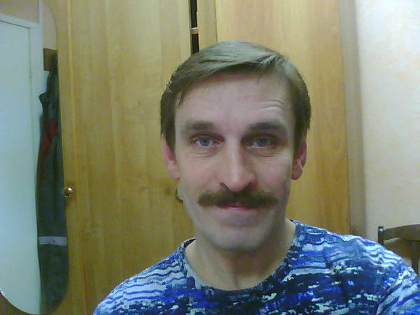 Анатолий Попов