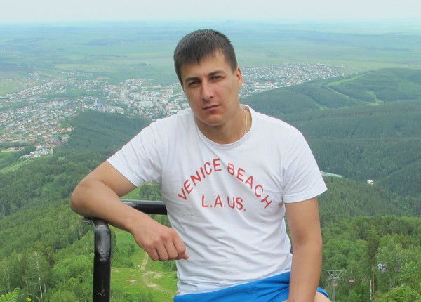 Дмитрий Матрос