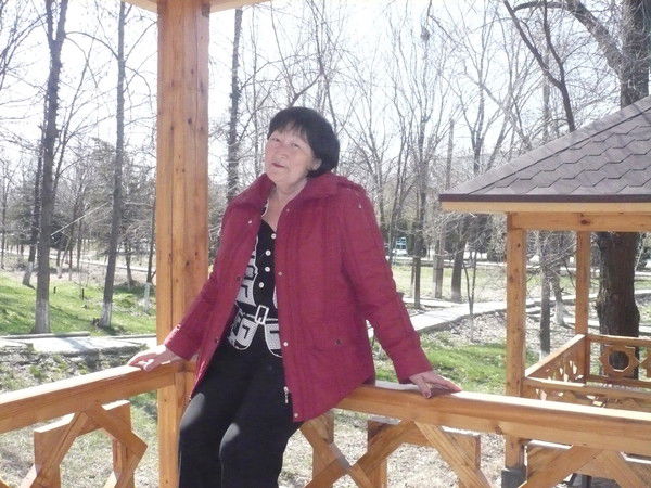 Евгения Исикенова