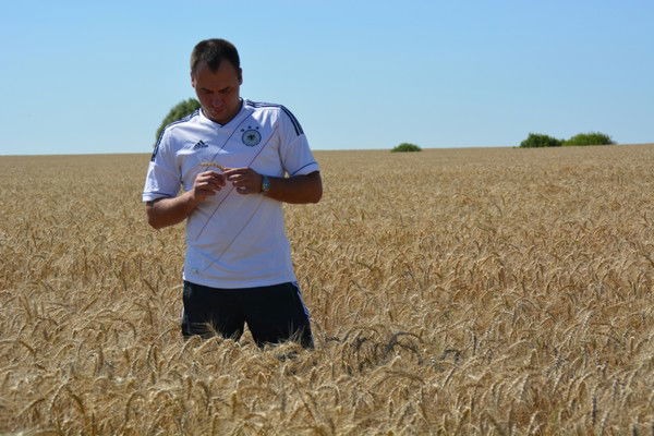 Николай Бондарев