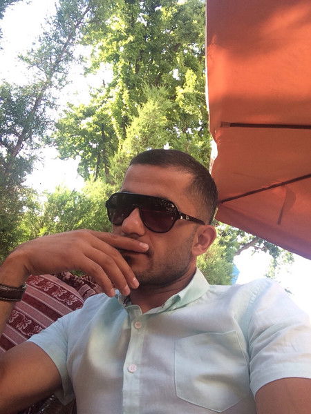 Кахрамон Туляков