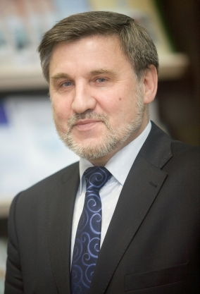 Николай Леонов