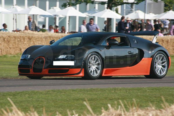 Павел Безденежных