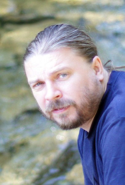 Неизвестно Неизвестно