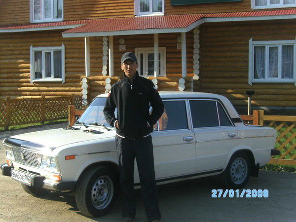 Даврон Тураев