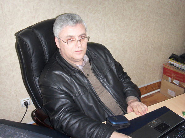 Виктор Михайлов