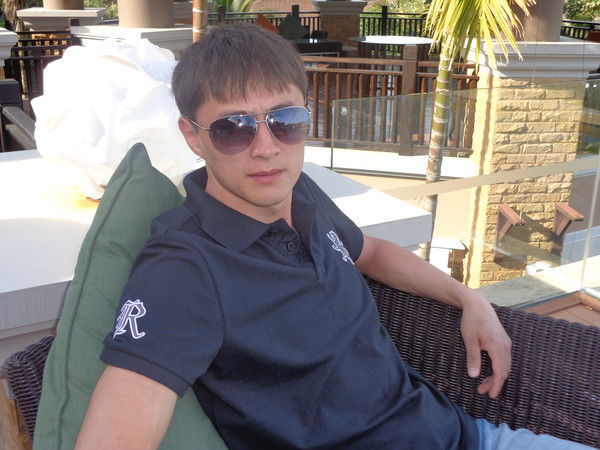 Сабит Бостыбаев