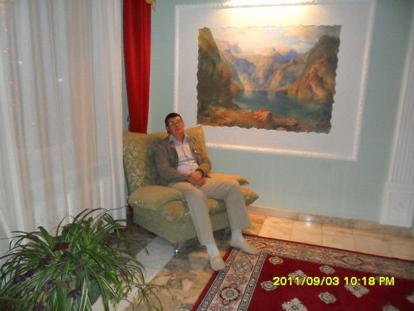 Александр Гладких