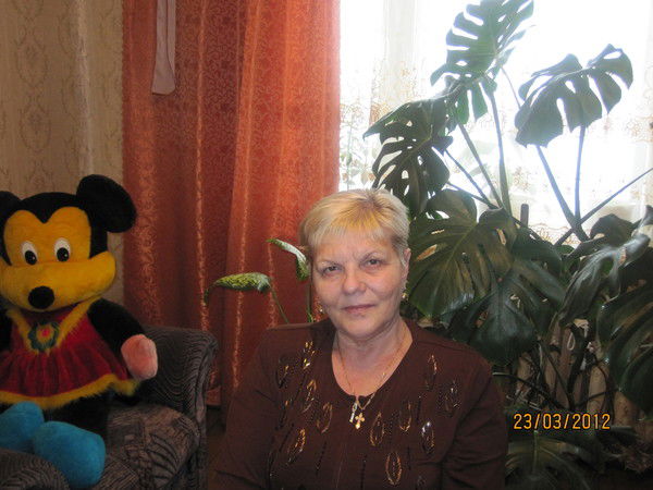 Надежда Петрова(Теслюк)