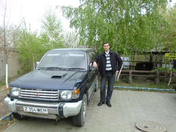 Роман Роман