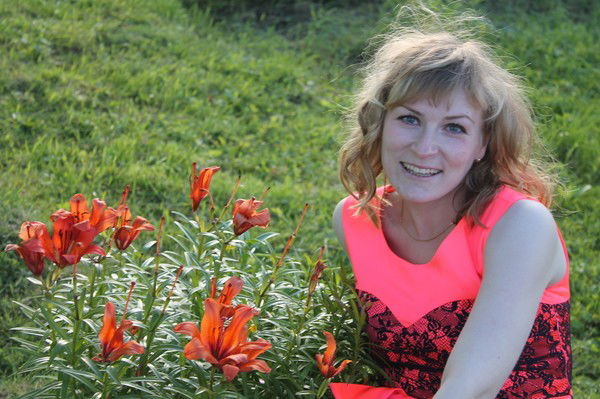 Юлия Хозяинова