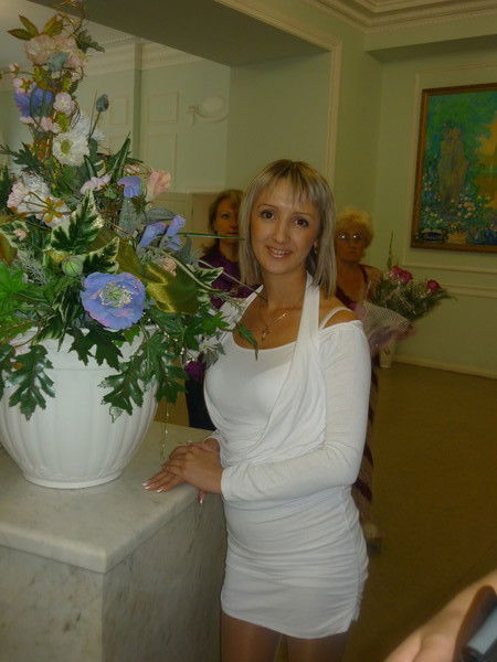 Наташа Несмеянова