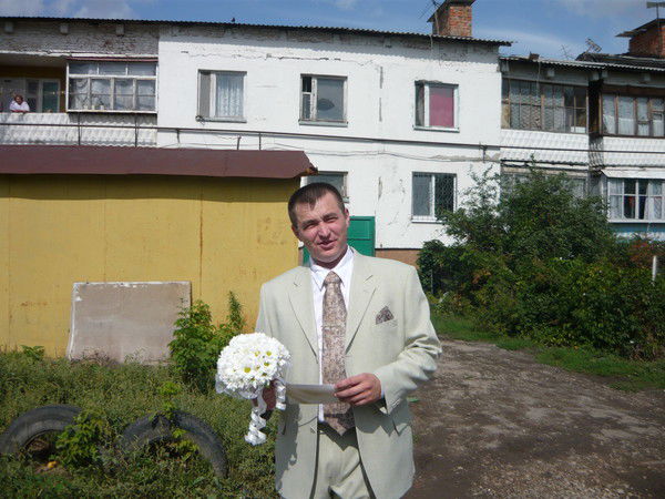 Владимир Антипов