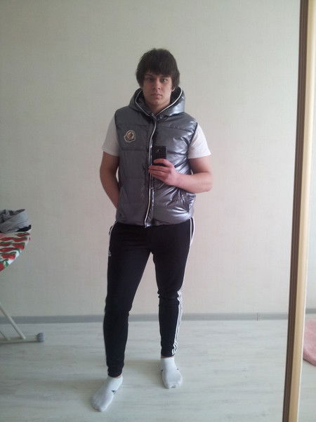 Санек Шапошников