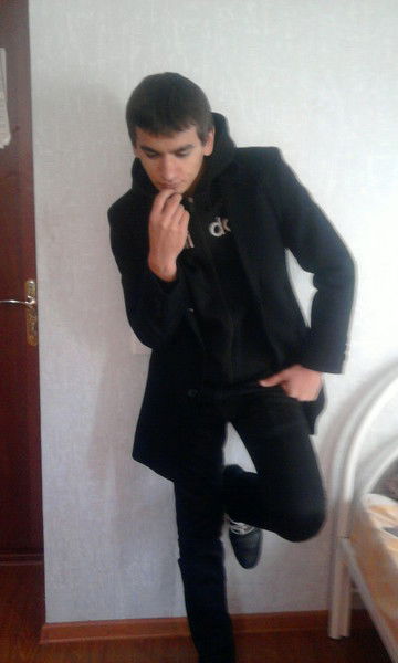 Навруз Лоиков