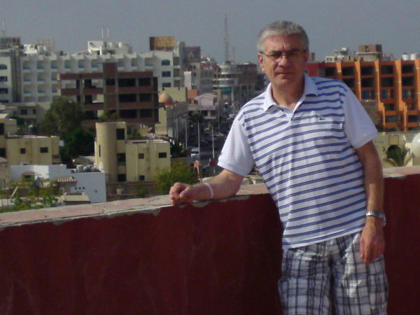 Роман Глазов