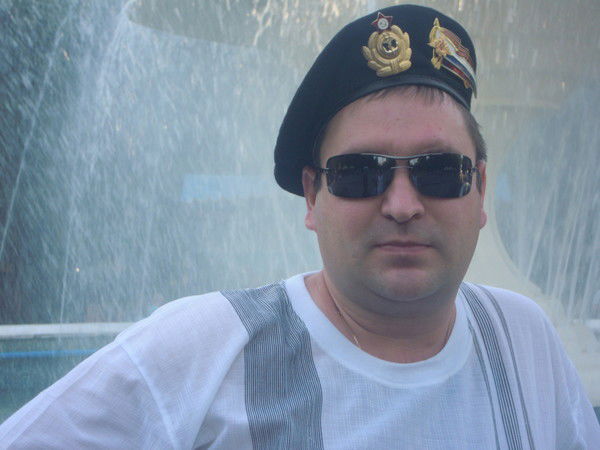 Александр Иванов