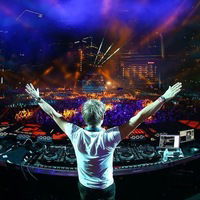 Артём Назаров