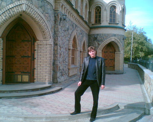 Алексей Семиколенов