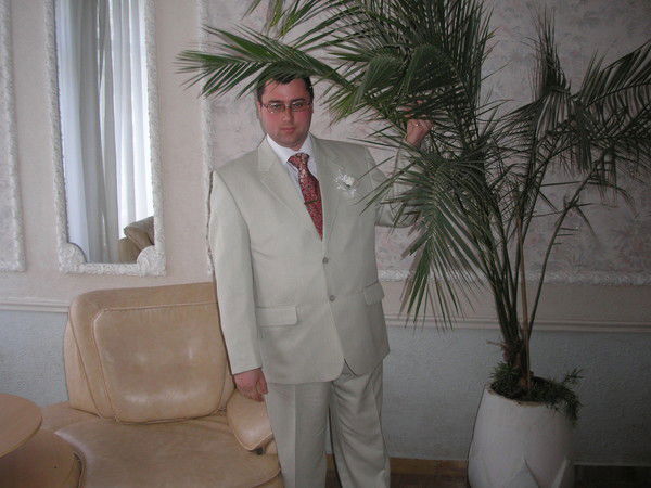 Максим Буянов