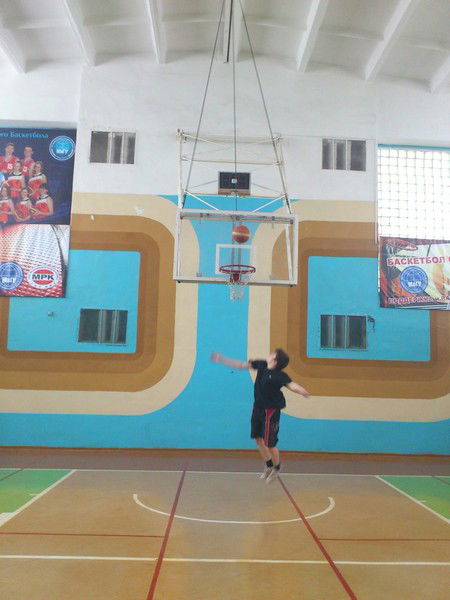 Саня Ермолаев