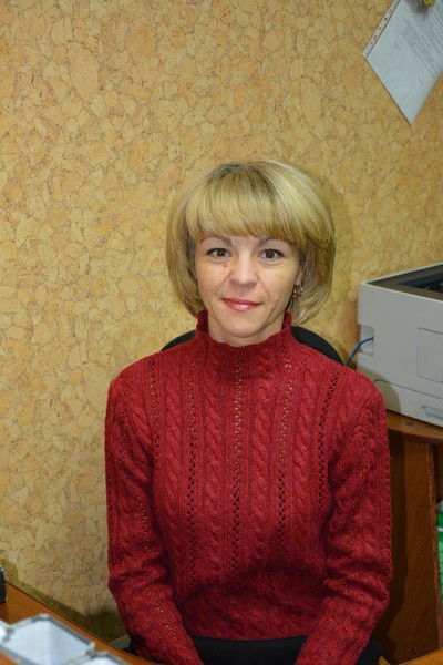 Елена Николаева