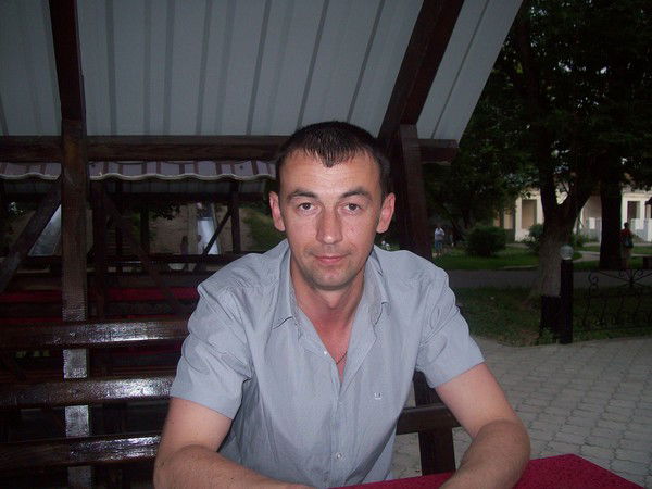 Александр Бражников