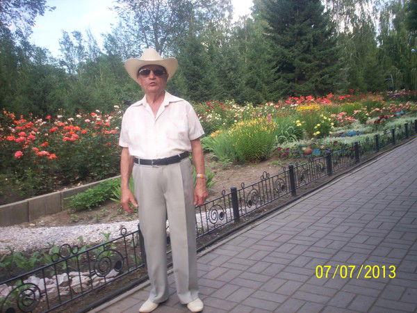 Руслан Махмудов