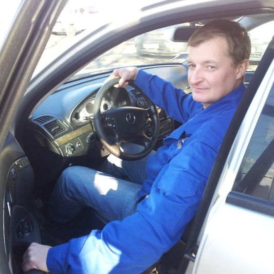 Игорь Антропов