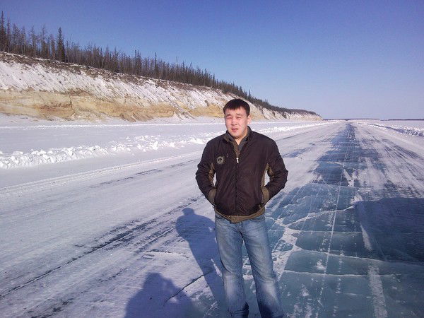 Евгений Николаев