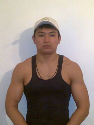 Амир Садуов